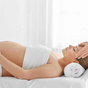 les vertus du massage prénatal